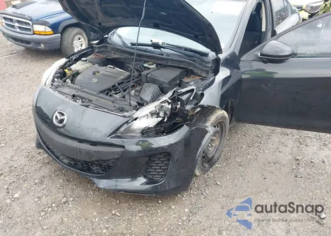 2013 Mazda Mazda3 I Sv z USA, uszkodzony, nr VIN JM1BL1TG5D1832819
